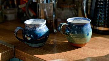 Mugs on a Misson